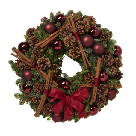 Traditional-Red-Christmas-Wreath