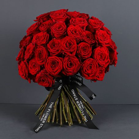 red-rose-dome-luxury-flowers-london