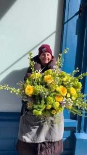 It’s gonna be a bright, bright sunshiny day! 

#theflowerstandchelsea #londonflowerdelivery #londonluxuryflorist #luxuryflowers #londonflowers