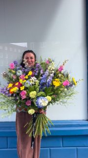 Worldwide Mother’s Day this Sunday, 10th May!

#theflowerstandchelsea #mothersdayflowers #luxuryflorist #londonflowerdelivery #giftbouquets